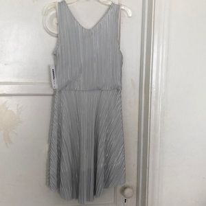 NWT Beautiful lined silver lined teen dress sz 16